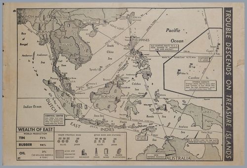 E232 - Wide World War Book - i1645b