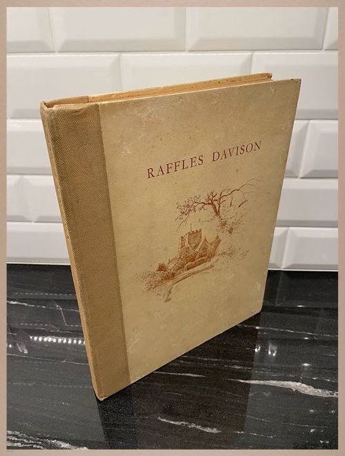 E310 - Raffles Davison 1927 - 7804