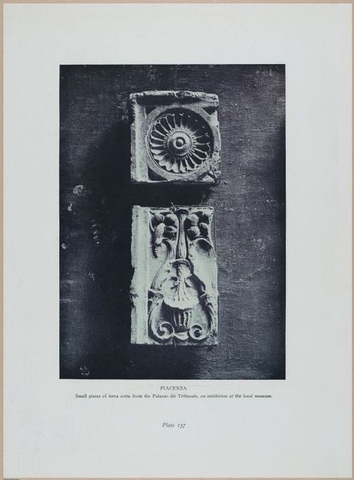 E363 - Terra Cotta of the Italian Renaissance - 1925 - 13940