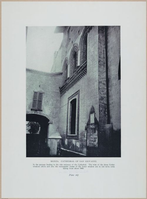 E363 - Terra Cotta of the Italian Renaissance - 1925 - 13950