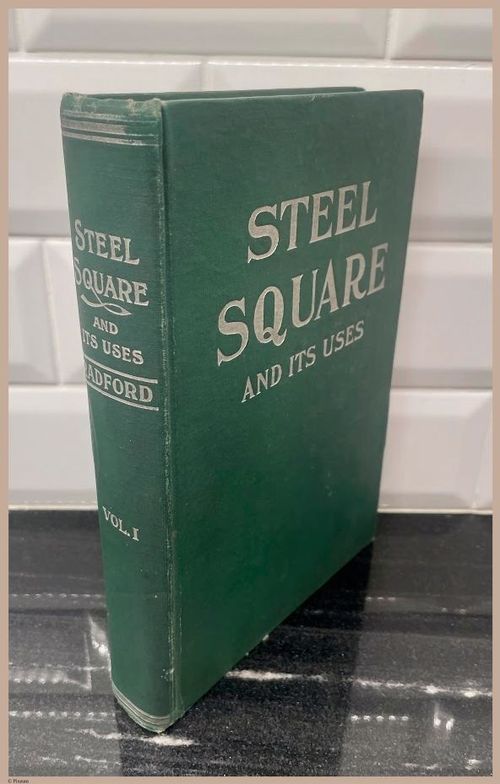 E406 - The Steel Square - i6985