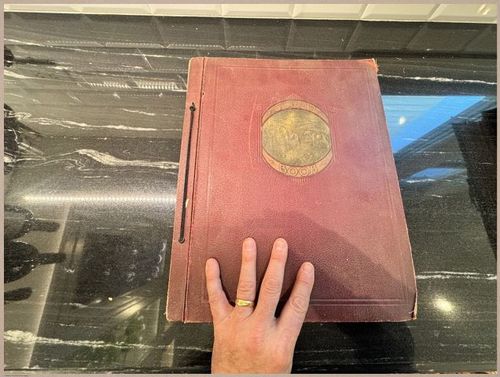 E656 - Lewis Scrap Book - 1759