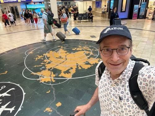 I love this floor mosaic