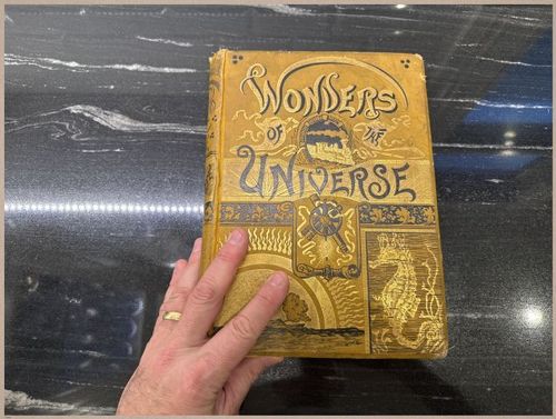E804 - Wonders of the Universe - 1885 - 2500